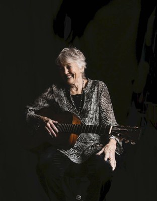 Peggy Guitar laughing by Vicki Sharp Photography-hires.jpg
