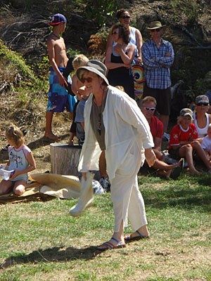 07-irene-wellie-throwing.jpg